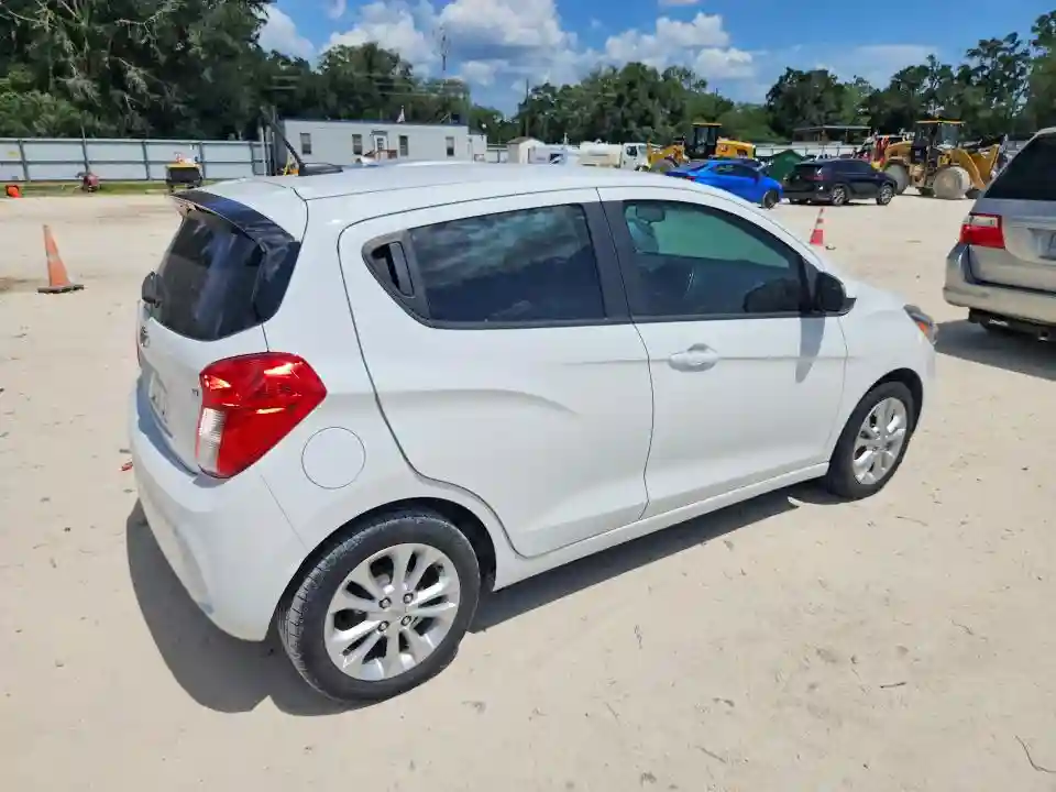 KL8CD6SA4MC740156 2021 CHEVROLET SPARK-2