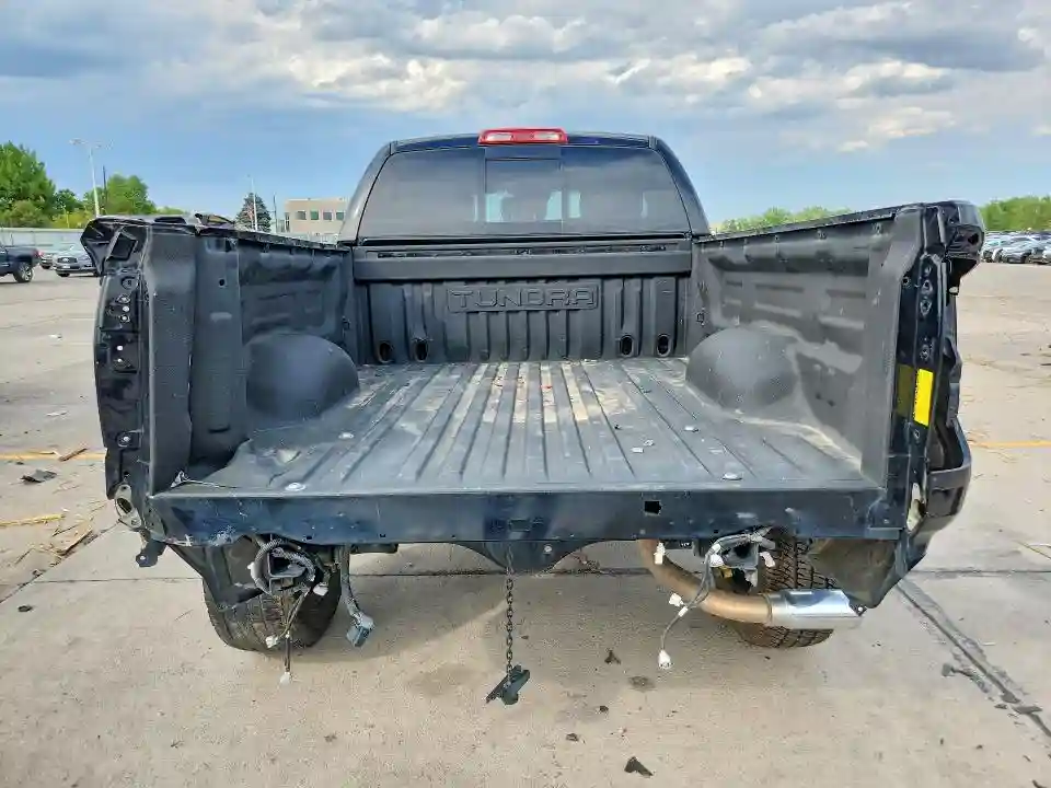 5TFUY5F18KX869334 2019 TOYOTA TUNDRA-5