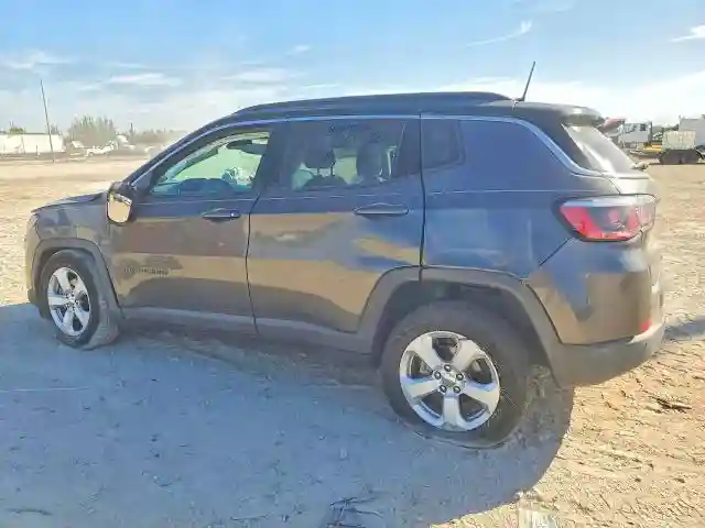 3C4NJCBB5JT256996 2018 JEEP COMPASS-1