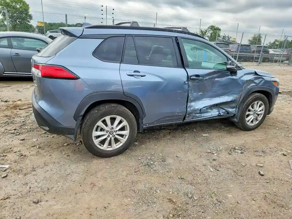 7MUCAABG3RV094949 2024 TOYOTA COROLLA CR-2
