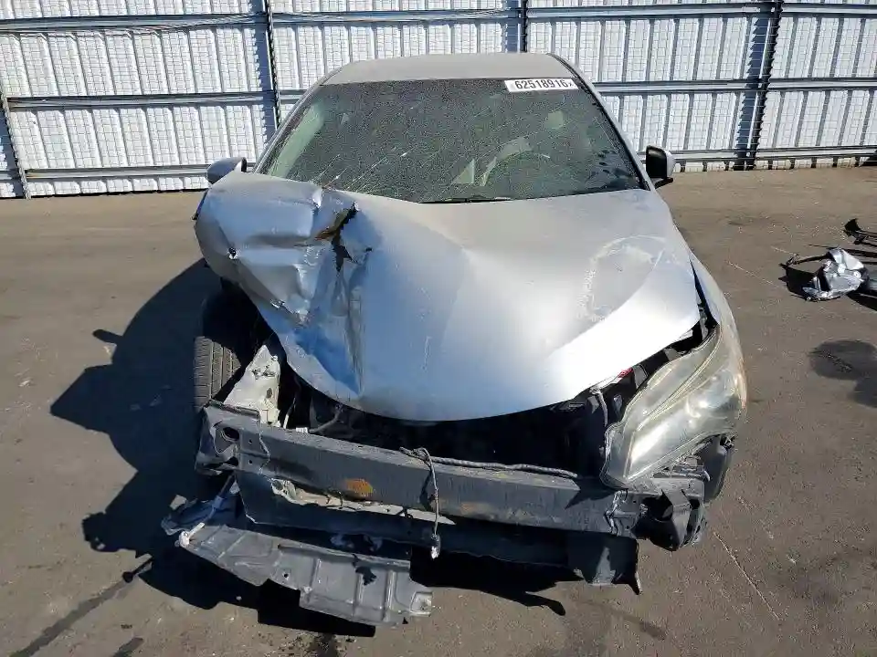 4T1BF1FK1GU529610 2016 TOYOTA CAMRY-4