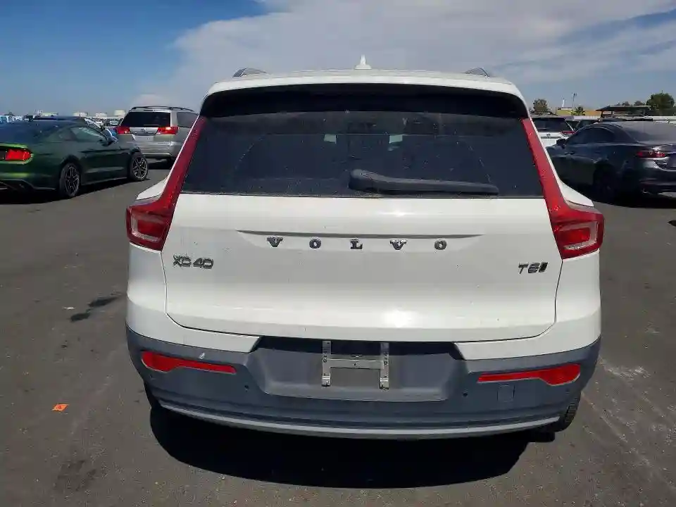 YV4162UK5K2111545 2019 VOLVO XC40-5