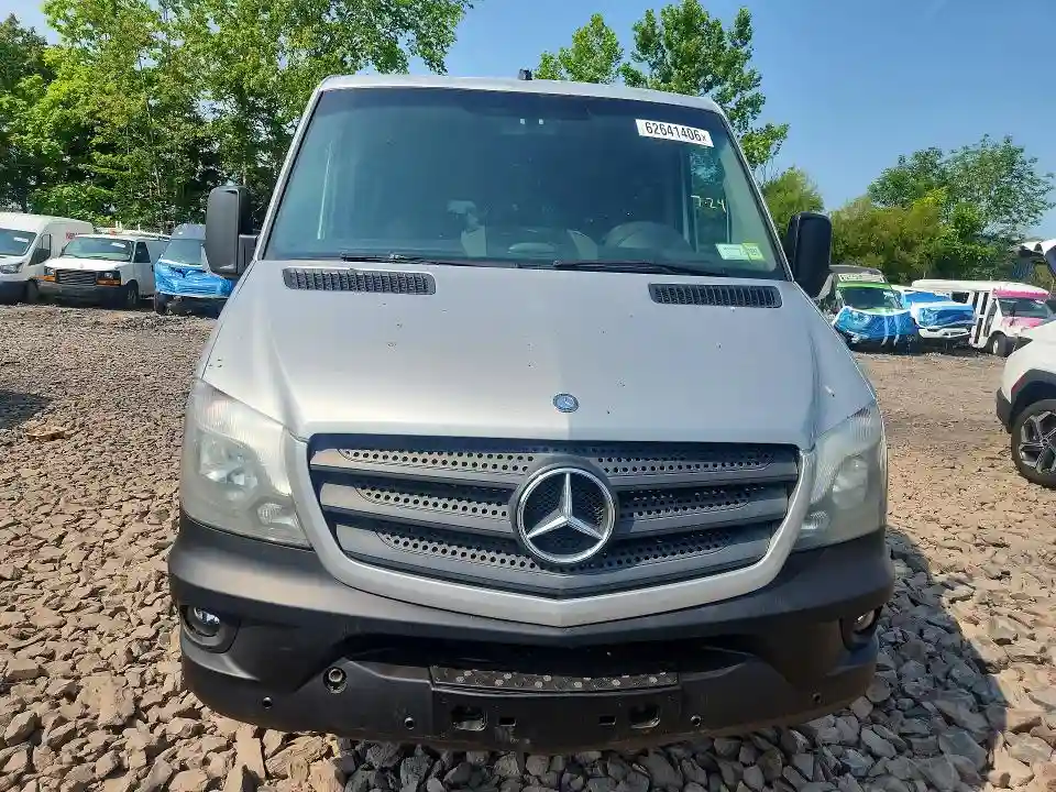 WDZPE7CC1F5945078 2015 MERCEDES-BENZ SPRINTER-4