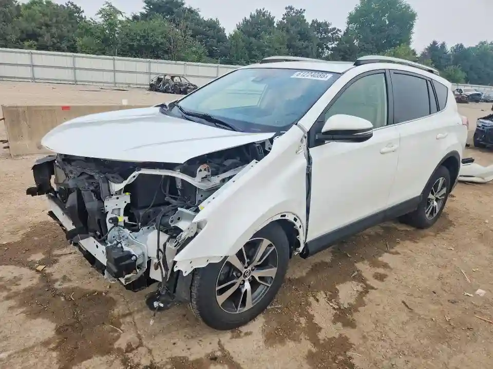 JTMRFREVXJJ234236 2018 TOYOTA RAV4-0