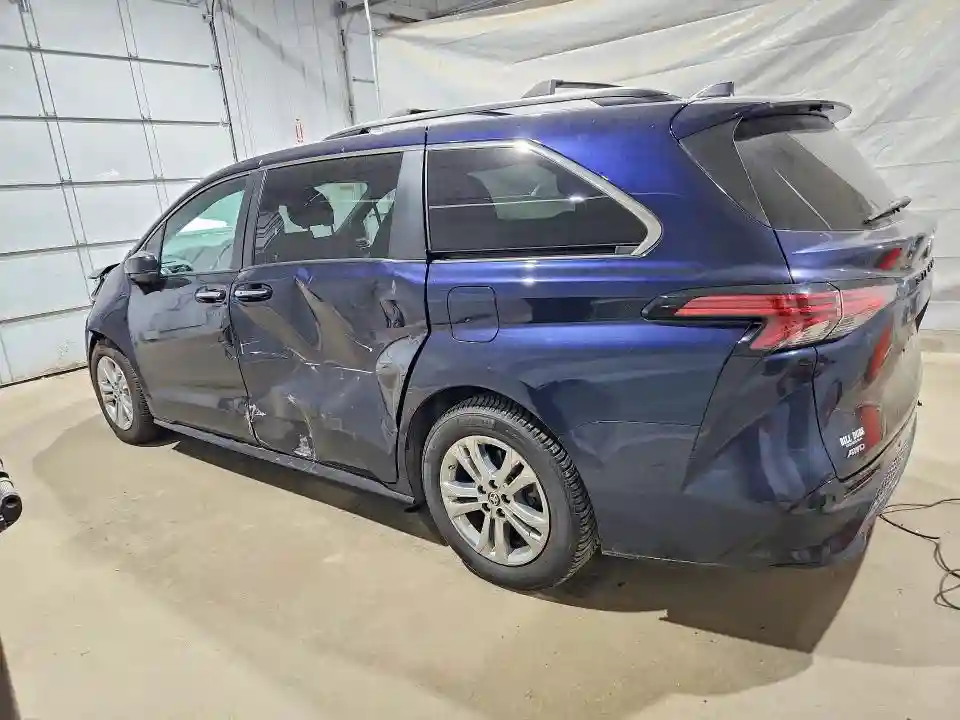 5TDDSKFC1NS040939 2022 TOYOTA SIENNA-1