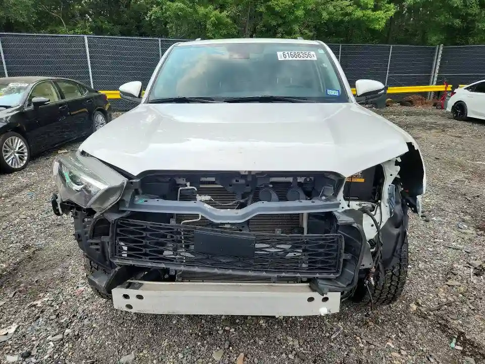 JTENU5JR8N6010943 2022 TOYOTA 4RUNNER-4