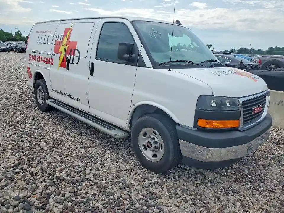 1GTW7AFP2P1201855 2023 GMC SAVANA-3
