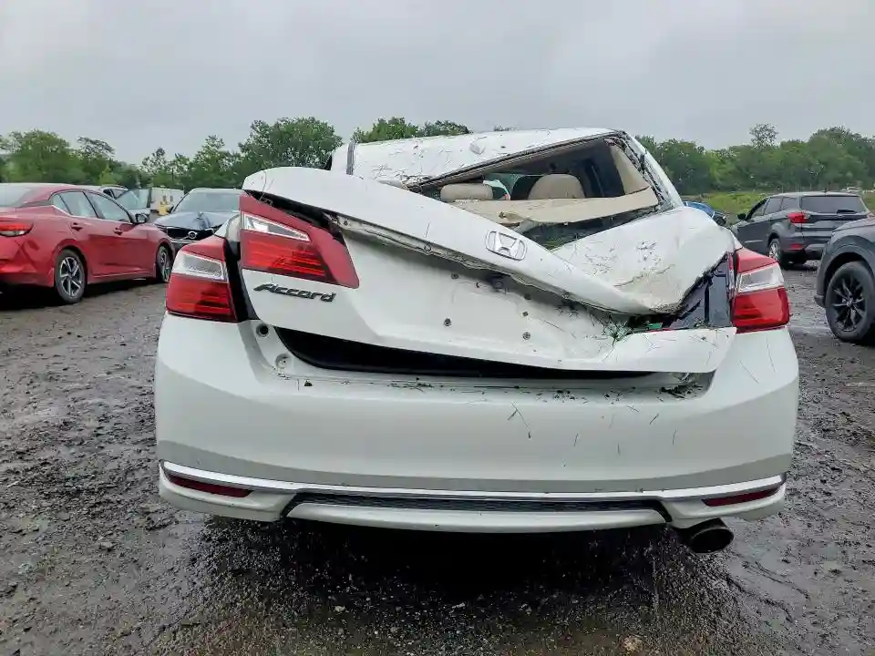 1HGCR2F04GA016472 2016 HONDA ACCORD-5