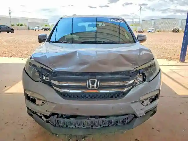 5FNYF5H3XHB016023 2017 HONDA PILOT-4