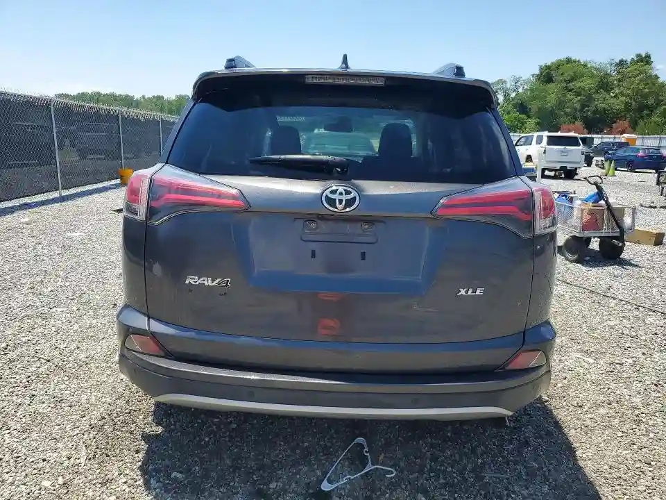 JTMWFREVXJJ168192 2018 TOYOTA RAV4-5