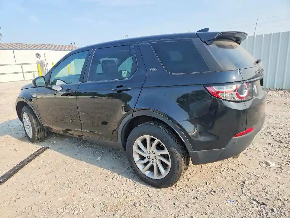 SALCR2BG7HH657120 2017 LAND ROVER DISCOVERY-1