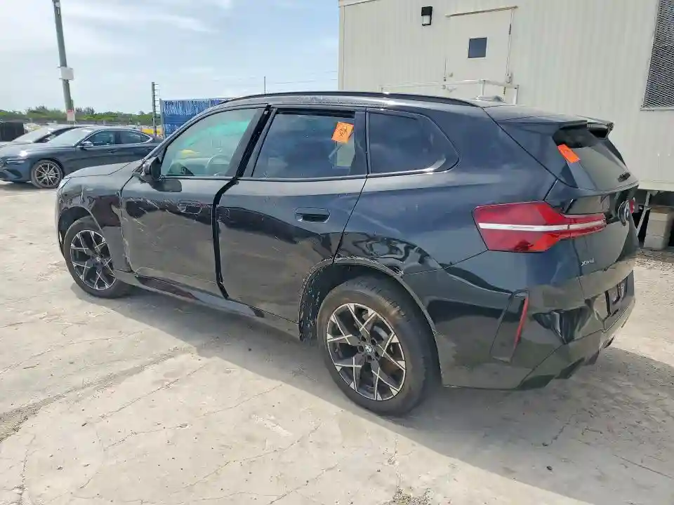 5UX53GP05T9233804 2026 BMW X3-1