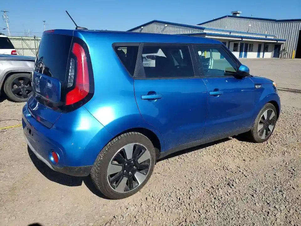 KNDJP3A59K7657353 2019 KIA SOUL-2