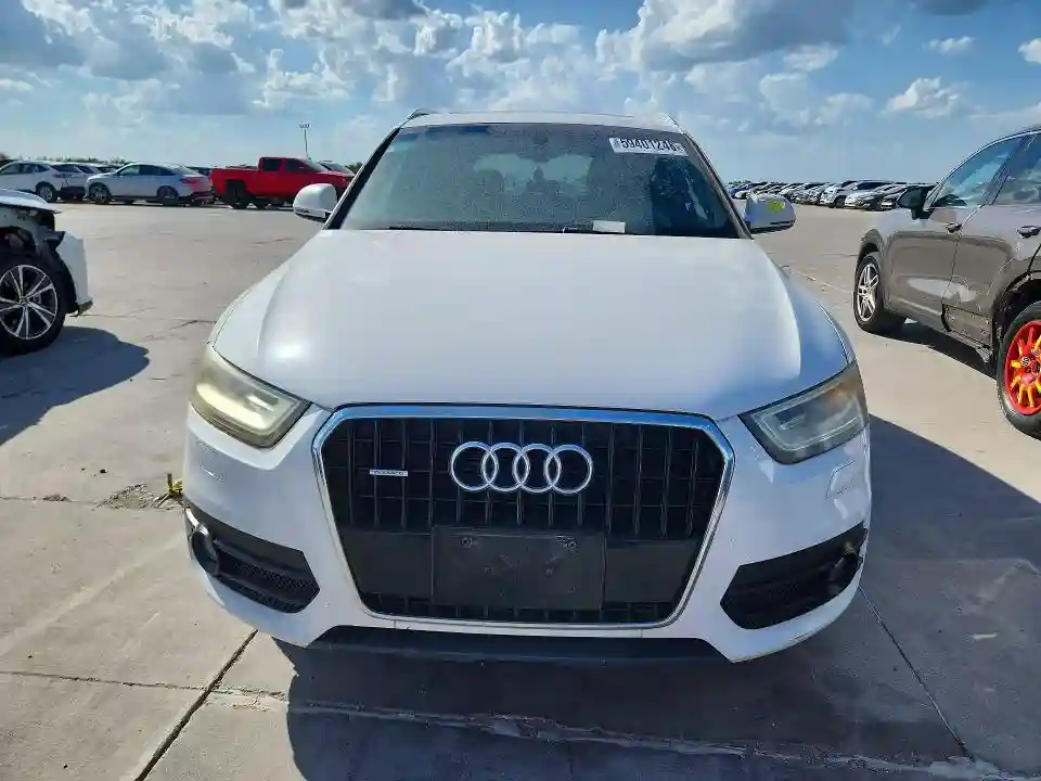 WA1EFCFS9FR006747 2015 AUDI Q3-4