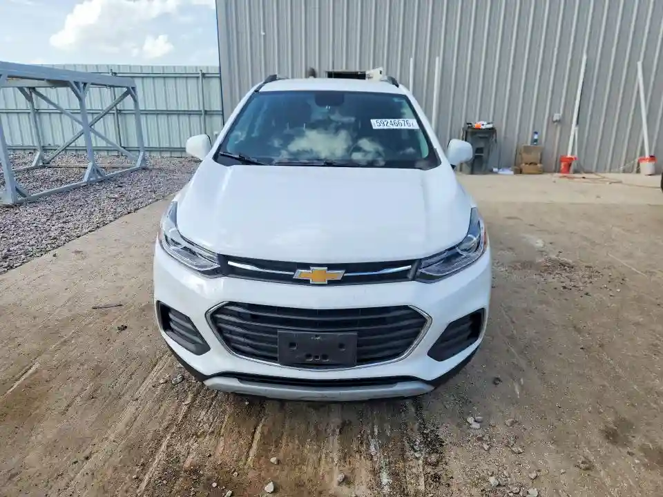 KL7CJLSB3MB304988 2021 CHEVROLET TRAX-4
