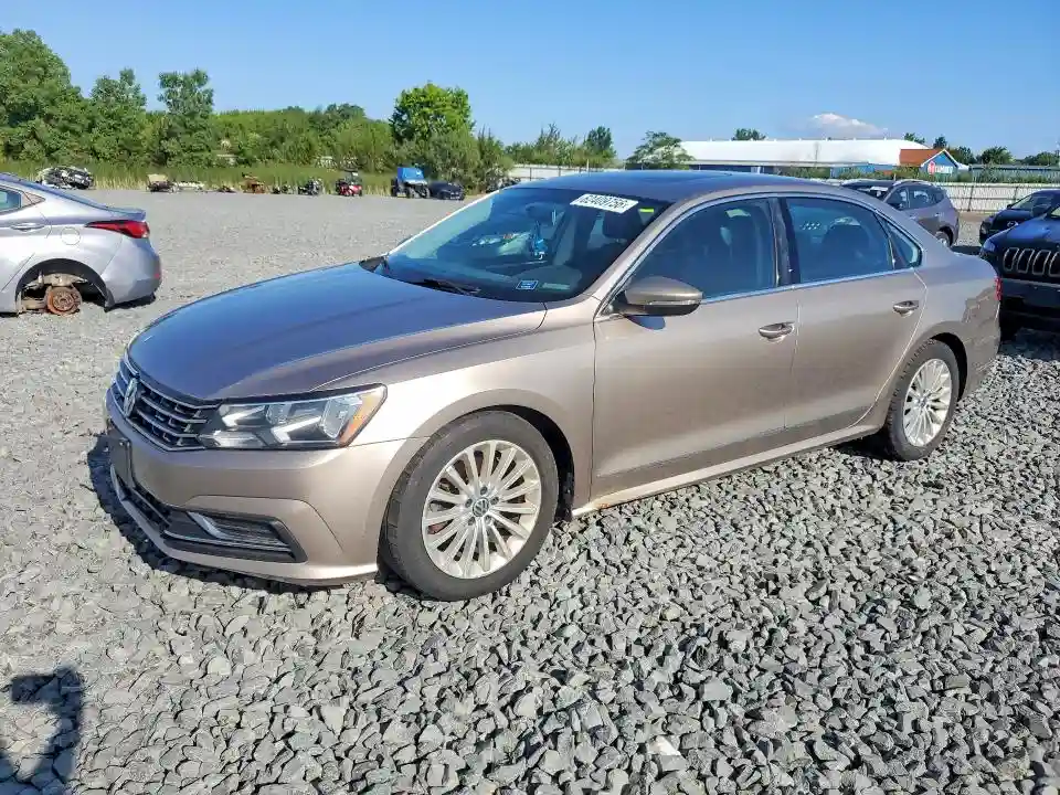 1VWBT7A35GC015357 2016 VOLKSWAGEN PASSAT-0