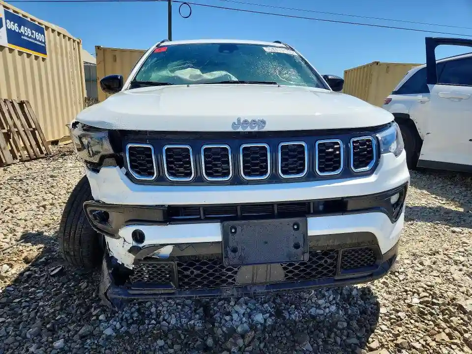 3C4NJDBN1ST547478 2025 JEEP COMPASS-4