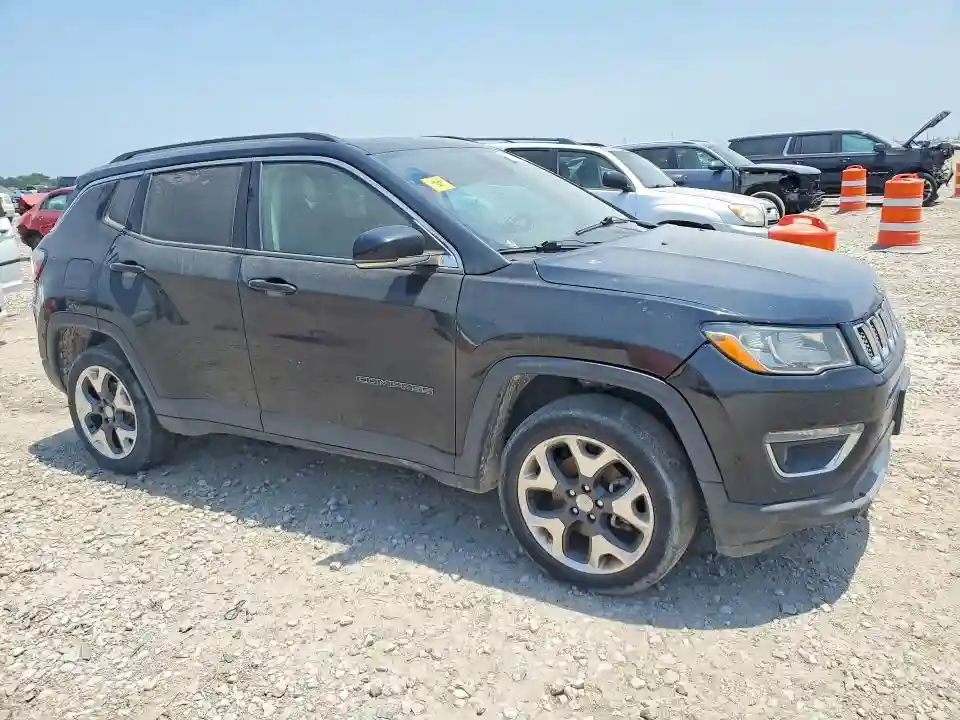 3C4NJDCB5KT596462 2019 JEEP COMPASS-3