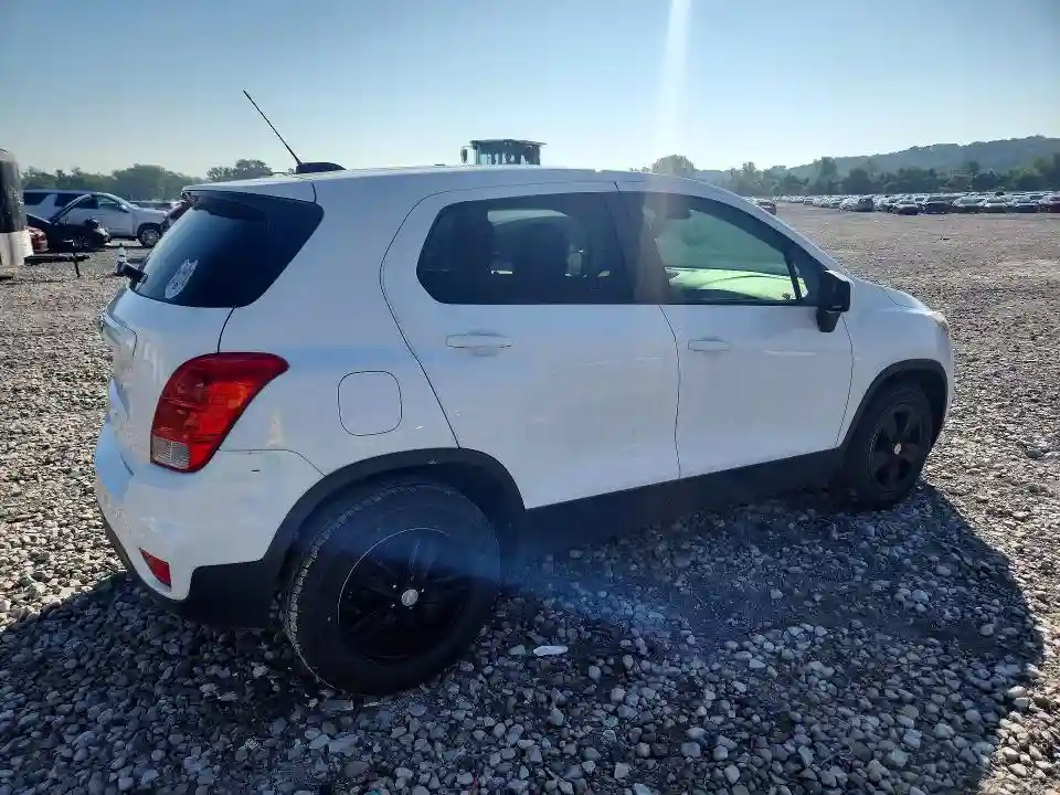 3GNCJKSB3LL328709 2020 CHEVROLET TRAX-2