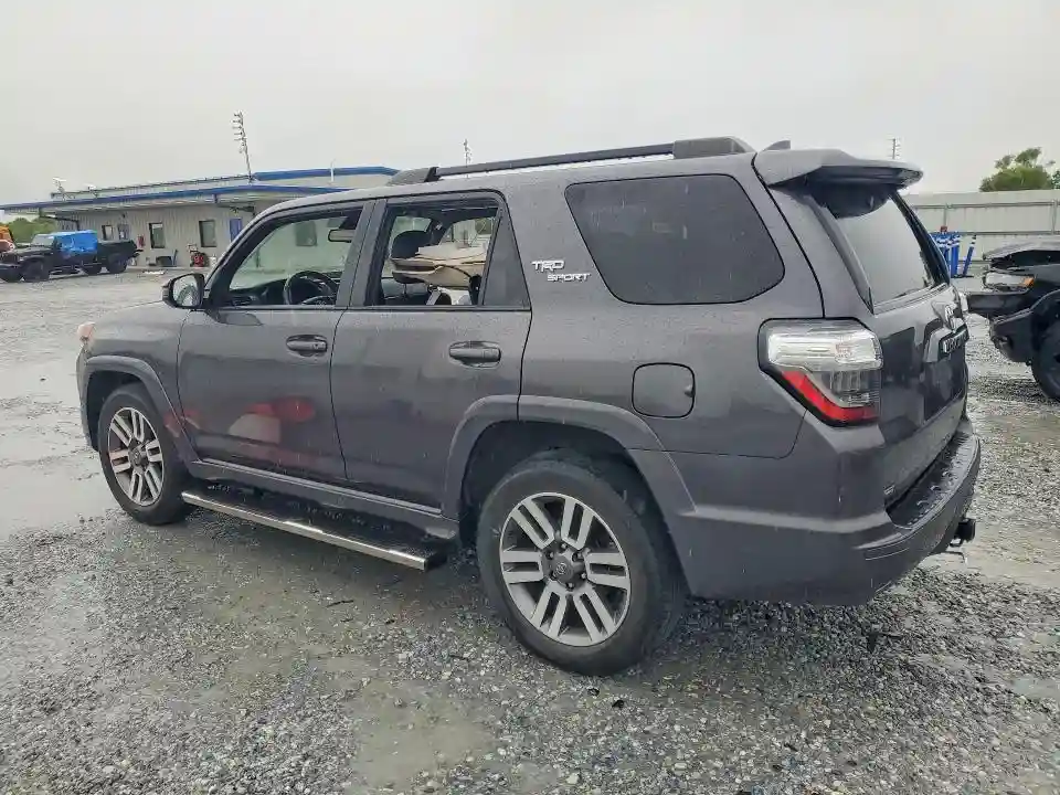 JTEAU5JR8N5266360 2022 TOYOTA 4RUNNER-1