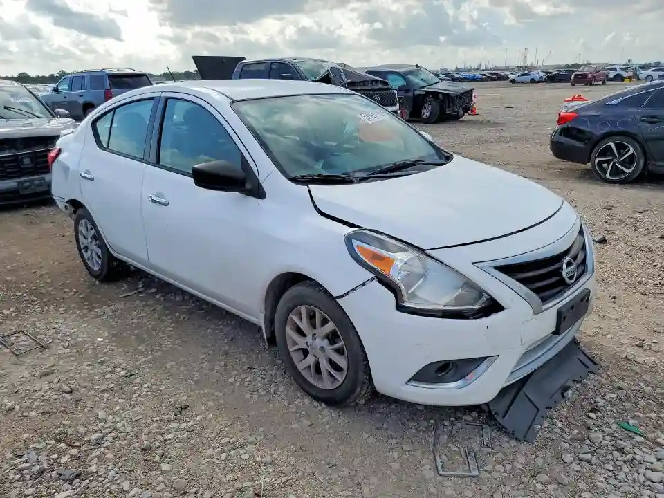 3N1CN7AP3HL892989 2017 NISSAN VERSA-3