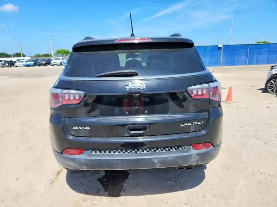 3C4NJDCB5KT767002 2019 JEEP COMPASS-5