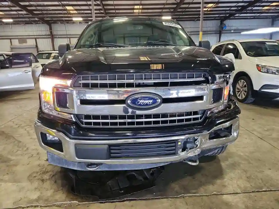 1FTFX1E53JFC37841 2018 FORD F150-4