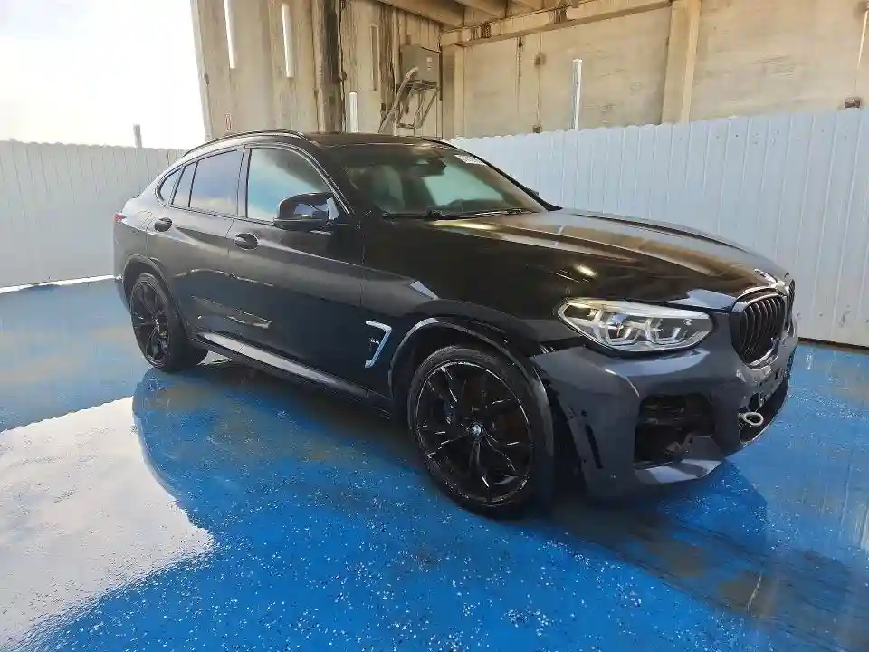 5YMUJ0C00L9B77460 2020 BMW X4-3