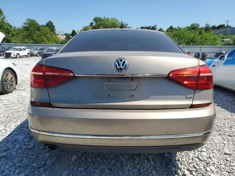 1VWBT7A36GC014458 2016 VOLKSWAGEN PASSAT-5