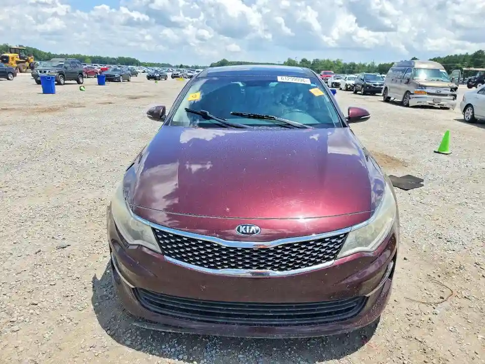 5XXGU4L3XHG142804 2017 KIA OPTIMA-4