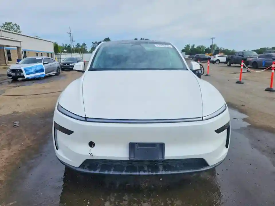 7SAYGDEE2TA387084 2026 TESLA MODEL Y-4
