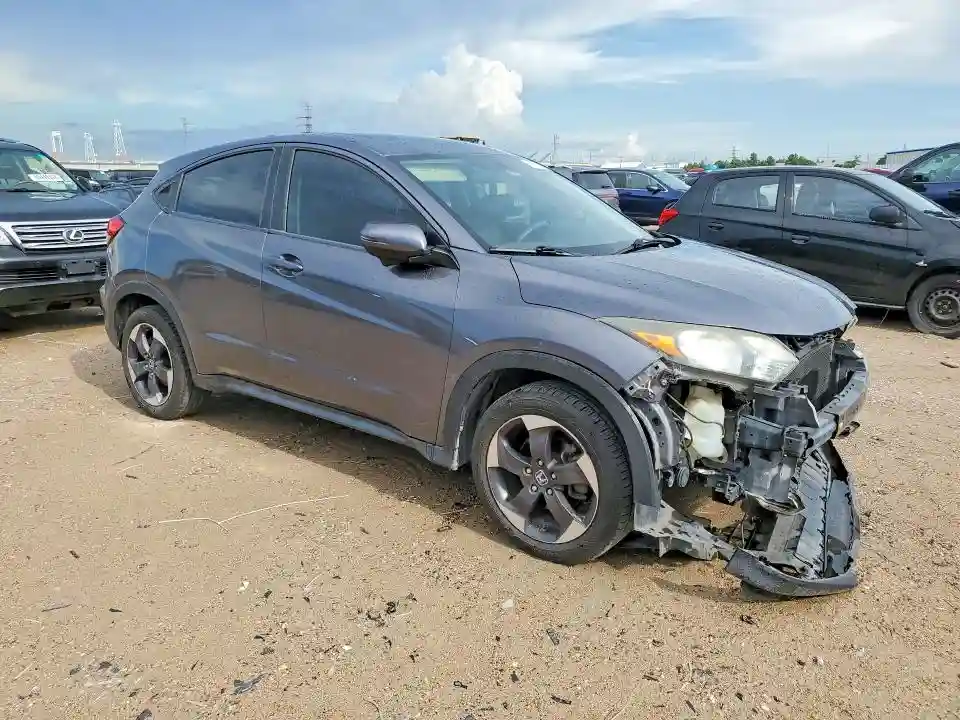 3CZRU5H56JM714216 2018 HONDA HR-V-3