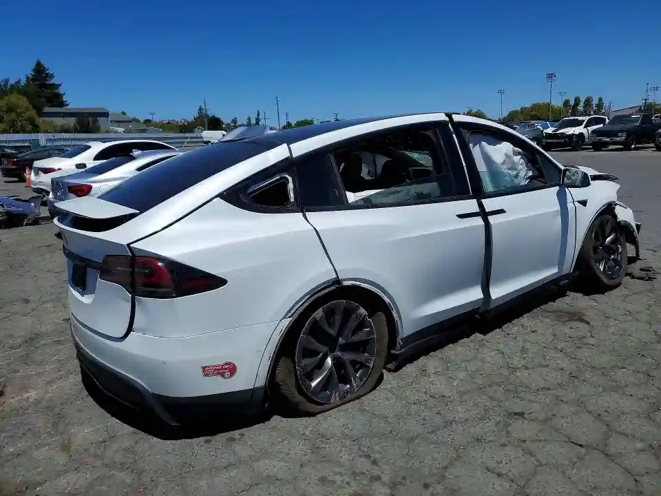7SAXCDE52PF378790 2023 TESLA MODEL X-2