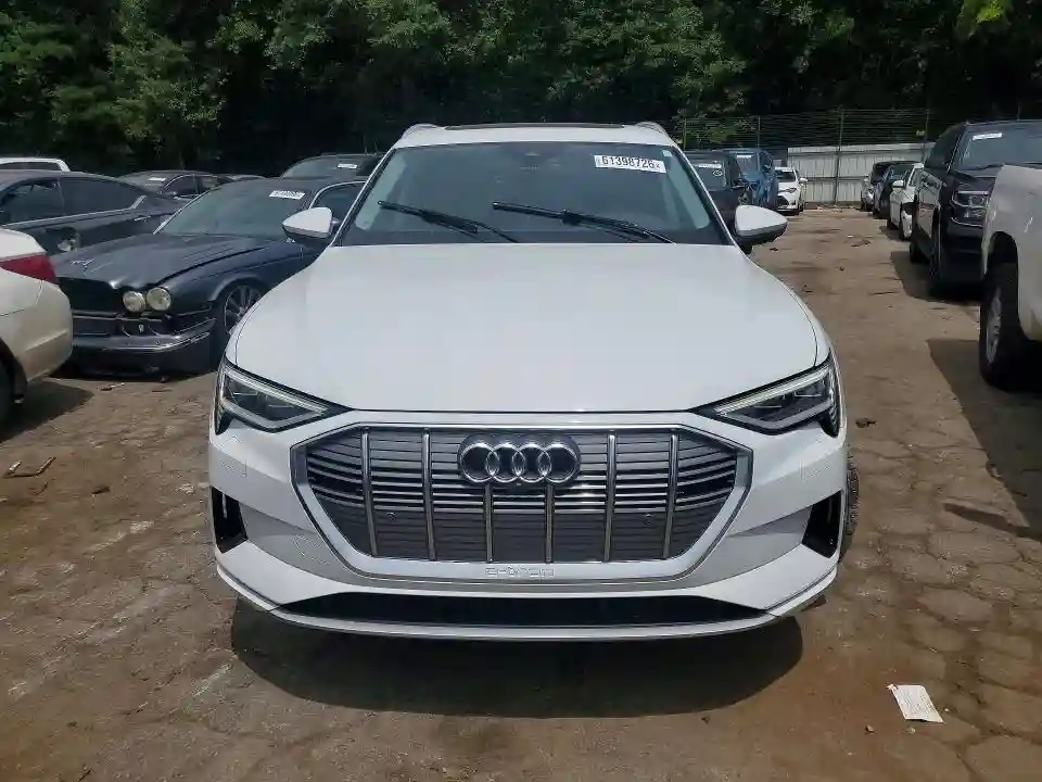 WA1LAAGEXMB024151 2021 AUDI E-TRON-4