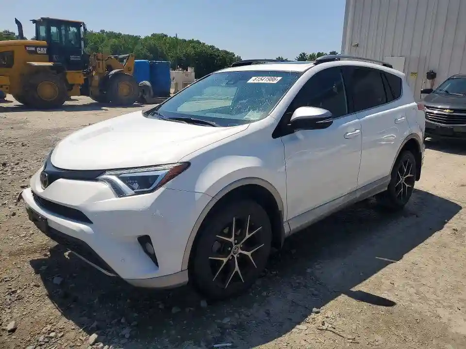 2T3JFREV8JW856221 2018 TOYOTA RAV4-0