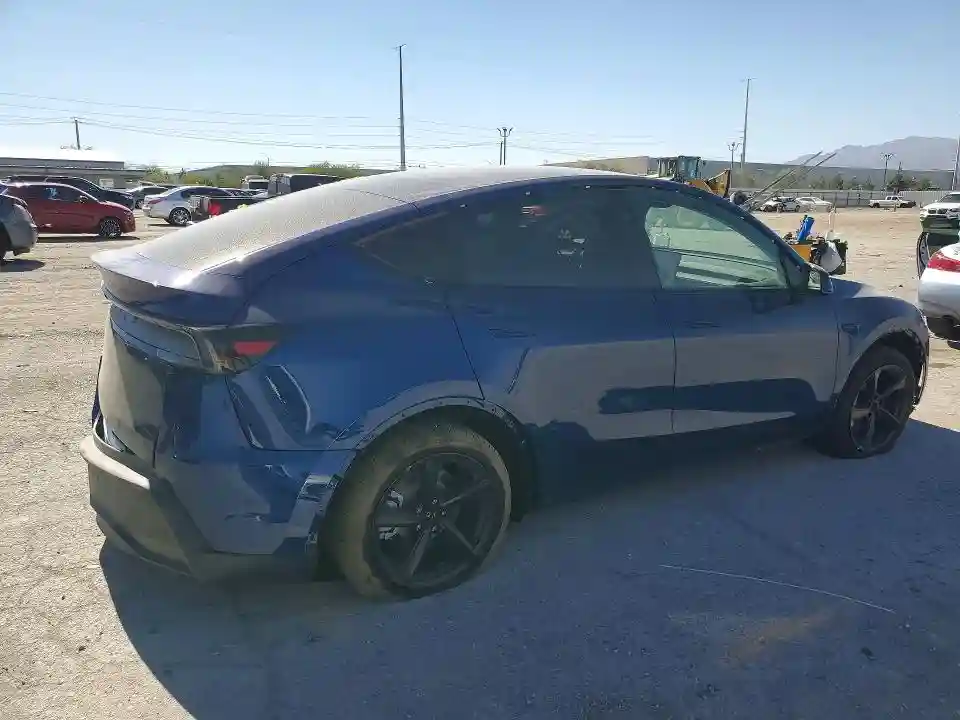 7SAYGDED9TA579884 2026 TESLA MODEL Y-2