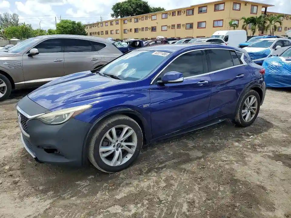 SJKCH5CP5HA038015 2017 INFINITI QX30-0