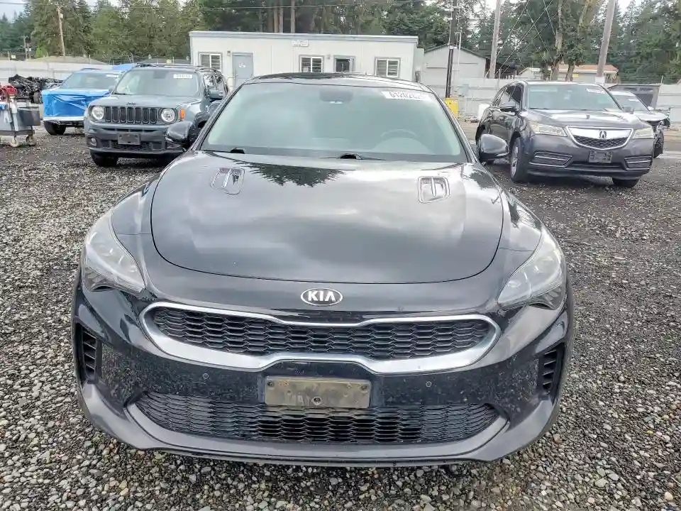 KNAE25LA6J6035283 2018 KIA STINGER-4