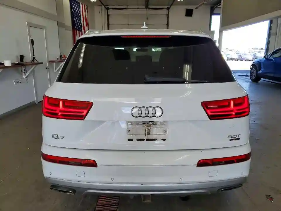 WA1LAAF70HD016217 2017 AUDI Q7-5