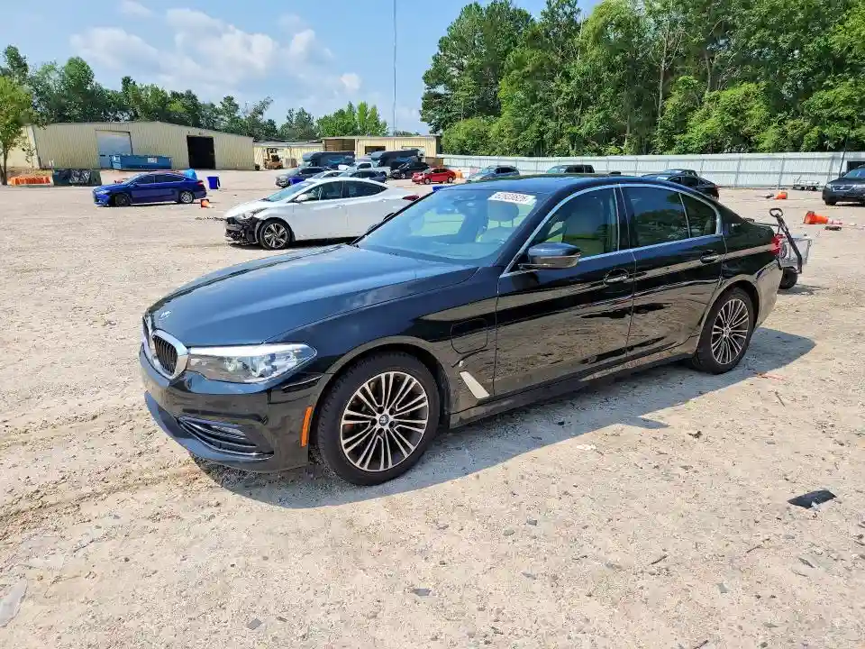 WBAJA9C56JB032726 2018 BMW 5 SERIES-0