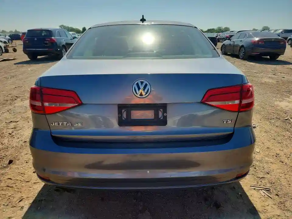 3VWD17AJ2FM230592 2015 VOLKSWAGEN JETTA-5