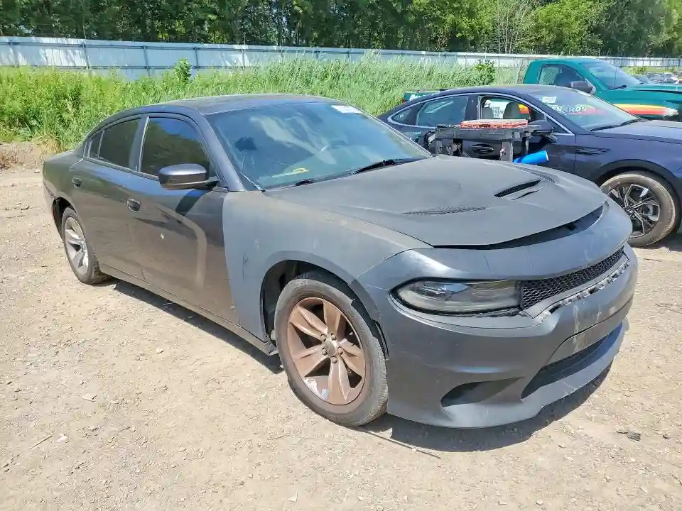 2C3CDXHG3FH835627 2015 DODGE CHARGER-3