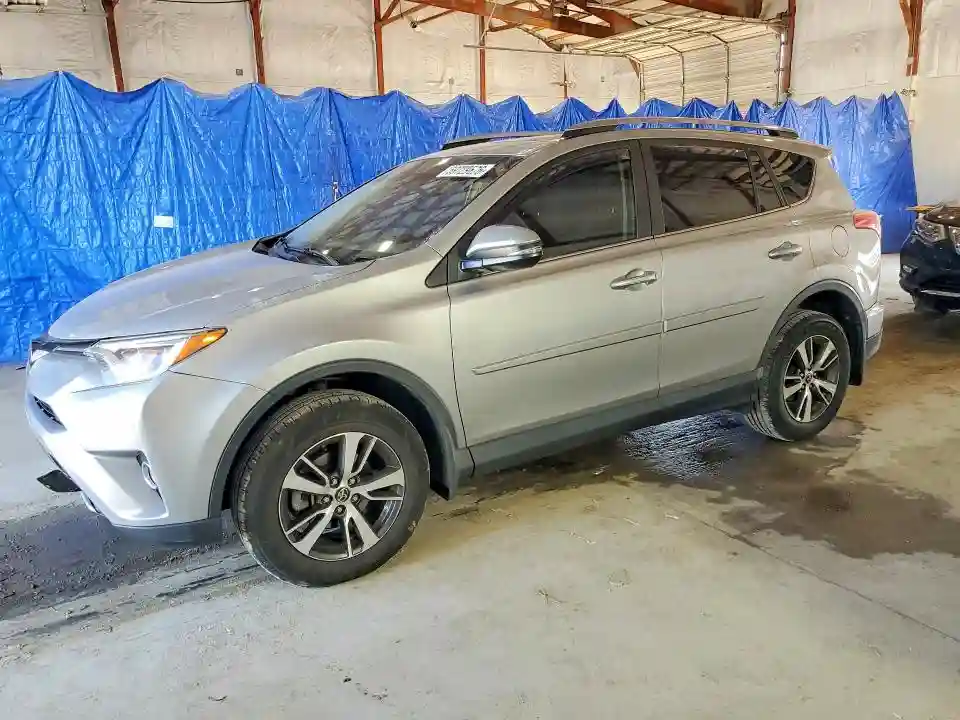 JTMWFREVXJJ194968 2018 TOYOTA RAV4-0
