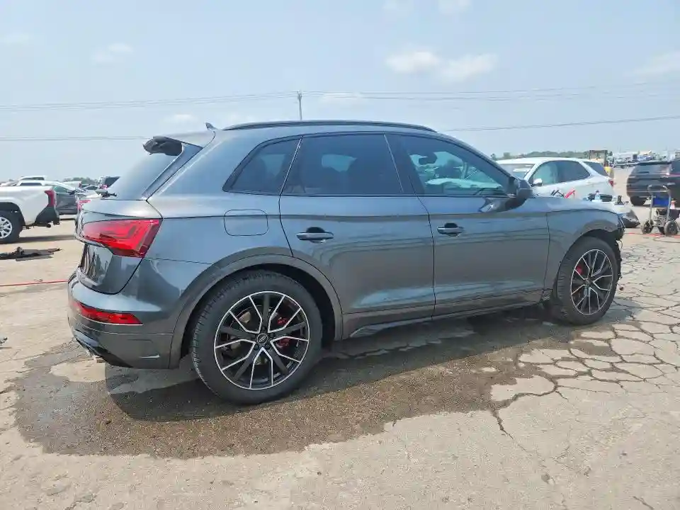 WA1B4AFY9S2051062 2025 AUDI SQ5-2
