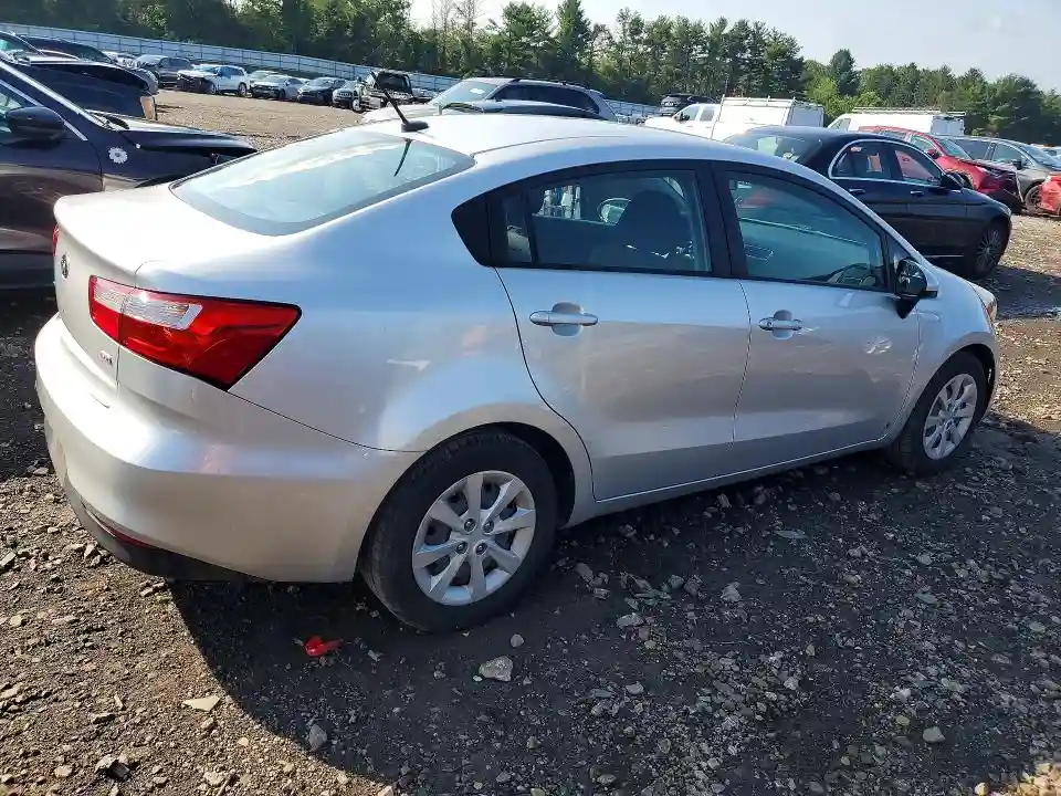 KNADM4A3XG6659276 2016 KIA RIO-2