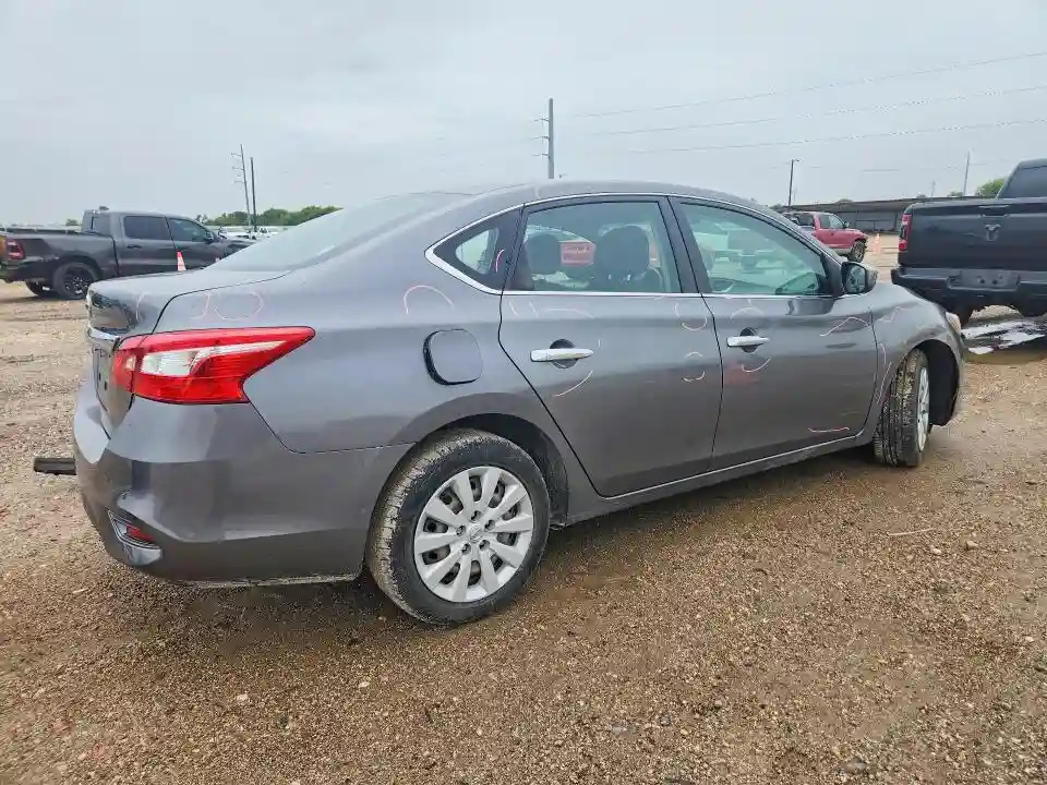 3N1AB7AP4JY205625 2018 NISSAN SENTRA-2