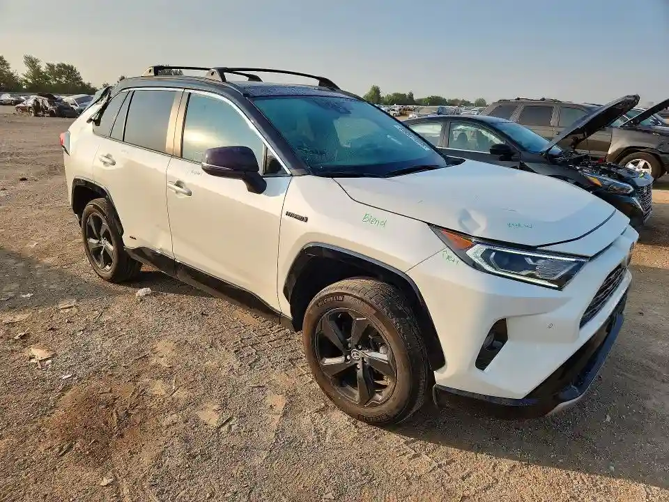 4T3E6RFV8MU040579 2021 TOYOTA RAV4-3
