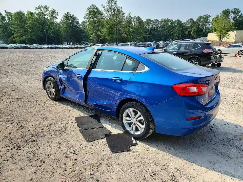 1G1BE5SM2K7108078 2019 CHEVROLET CRUZE-1
