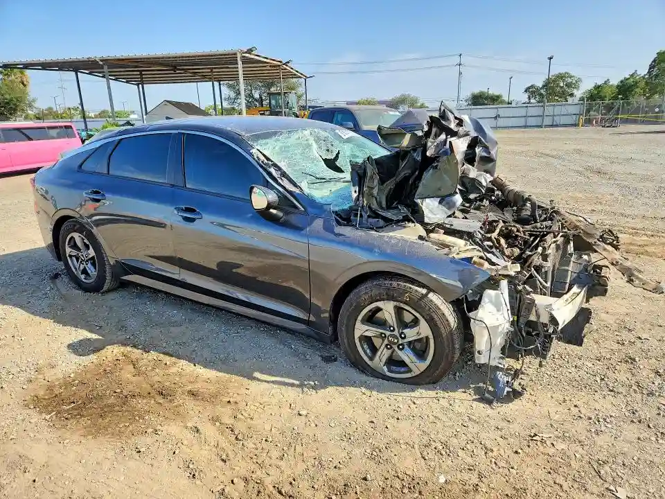 5XXG14J2XMG002412 2021 KIA K5-3