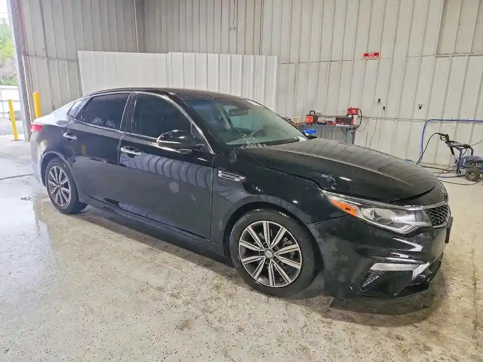 5XXGT4L32KG367762 2019 KIA OPTIMA-3